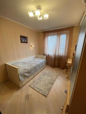 Сдам двухкомнатную (2-комн.) квартиру, 8 кв-л, 4, Железногорск-Илимский г