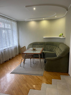 Продам трехкомнатную (3-комн.) квартиру, Жмайлова ул, 27а, Ростов-на-Дону г