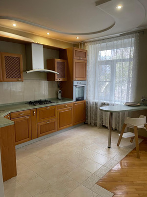 Продам трехкомнатную (3-комн.) квартиру, Жмайлова ул, 27а, Ростов-на-Дону г