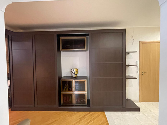 Продам трехкомнатную (3-комн.) квартиру, Жмайлова ул, 27а, Ростов-на-Дону г