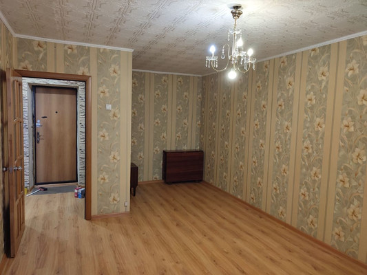 Продам однокомнатную (1-комн.) квартиру, Ангарская ул, 3, Липецк г