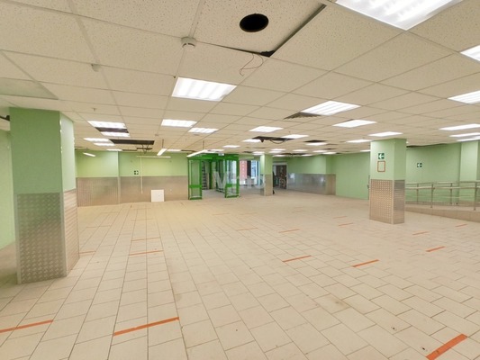 Продам коммерческое помещение 519 м2, Орджоникидзе ул, 1, Москва г