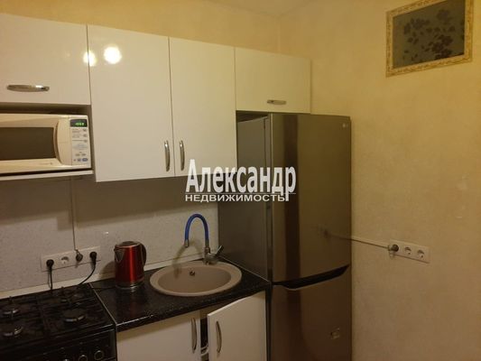 Продам однокомнатную (1-комн.) квартиру, Ленина ул, 5А, Лахденпохья г