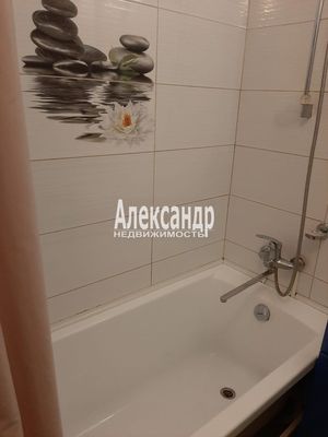 Продам однокомнатную (1-комн.) квартиру, Ленина ул, 5А, Лахденпохья г