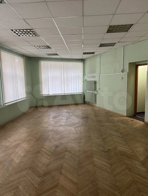 Сдам коммерческое помещение 832 м2, Кирочная ул, 61А, Санкт-Петербург г