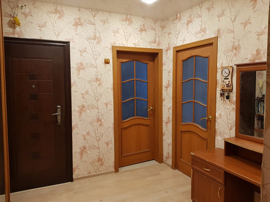 Продам трехкомнатную (3-комн.) квартиру, Юности ул, 53, Нижний Тагил г