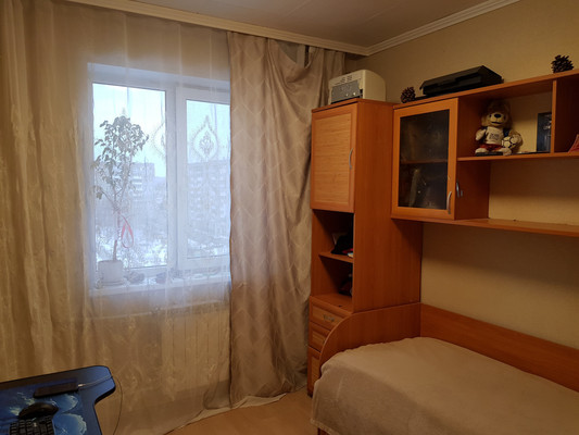Продам трехкомнатную (3-комн.) квартиру, Юности ул, 53, Нижний Тагил г