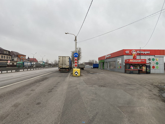 Продам коммерческое помещение 444,4 м2, Ростовская ул, 51б, Новая Усмань с