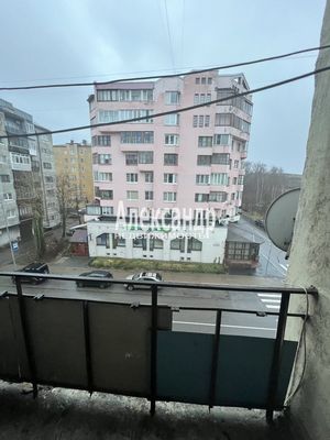 Продам двухкомнатную (2-комн.) квартиру, Московский пр-кт, 4, Выборг г