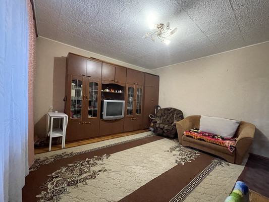 Продам двухкомнатную (2-комн.) квартиру, Парковая ул, 6, Нижний Тагил г