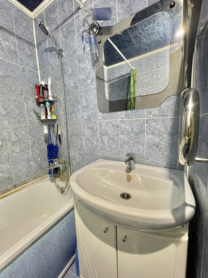 Продам двухкомнатную (2-комн.) квартиру, Парковая ул, 6, Нижний Тагил г