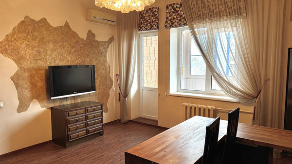 Продам многокомнатную квартиру, Гагарина ул, 6Б, Волгодонск г