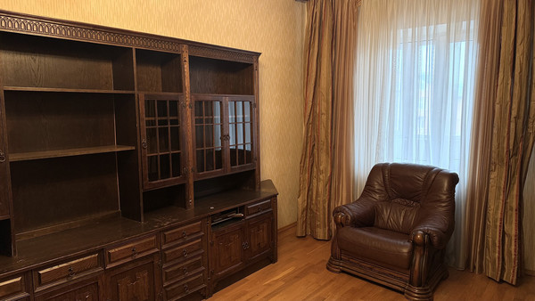 Продам многокомнатную квартиру, Гагарина ул, 6Б, Волгодонск г