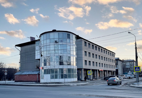 Сдам коммерческое помещение 660 м2, Мира ул, 13, Иркутск г
