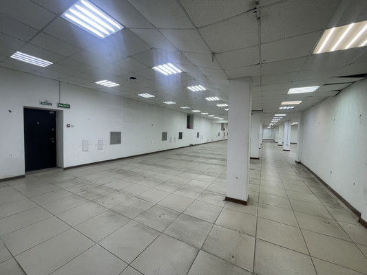 Сдам коммерческое помещение 660 м2, Мира ул, 13, Иркутск г