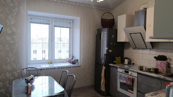 Продам двухкомнатную (2-комн.) квартиру, Комсомольский пр-кт, 17, Красноярск г