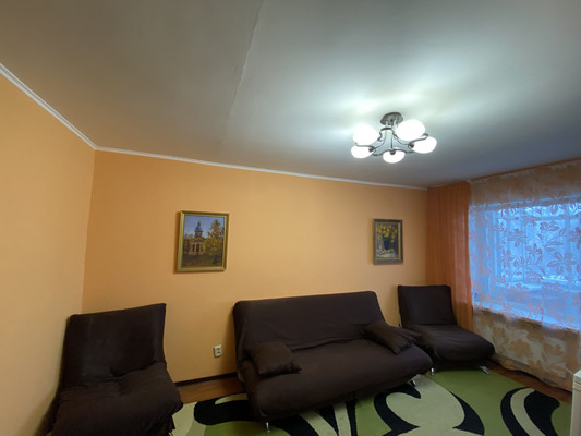 Продам трехкомнатную (3-комн.) квартиру, Маршала Жукова ул, 3кА, Нижневартовск г