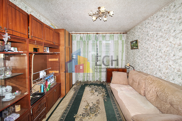 Продам двухкомнатную (2-комн.) квартиру, Кирова ул, д.18, Тула г