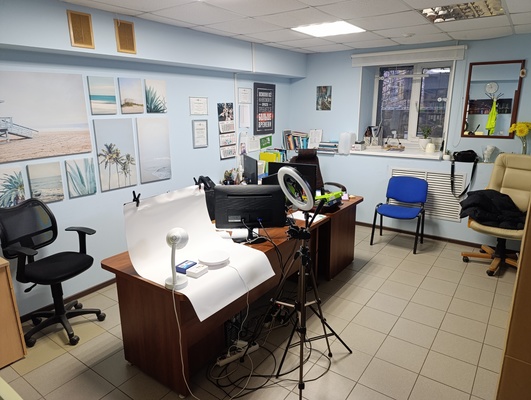 Продам коммерческое помещение 130 м2, Коцюбинского ул, 9 к2, Москва г