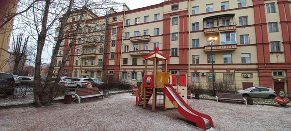 Продам трехкомнатную (3-комн.) квартиру, Бабушкина ул, 29к1, Санкт-Петербург г