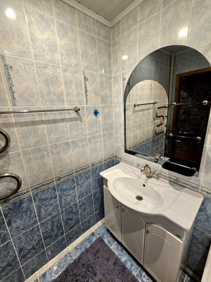 Продам двухкомнатную (2-комн.) квартиру, Олега Кошевого ул, 12, Киров г