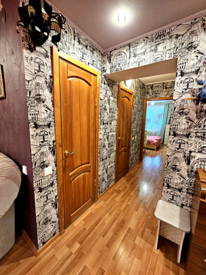 Продам двухкомнатную (2-комн.) квартиру, Олега Кошевого ул, 12, Киров г