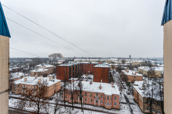 Продам трехкомнатную (3-комн.) квартиру, Садовая ул, 2Ак3, Металлострой п