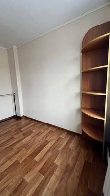 Продам комнату в 4-комн. квартире, Спартаковская ул, 9, Пенза г