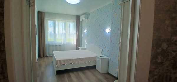 Продам двухкомнатную (2-комн.) квартиру, Симферопольское ш, 1а, Анапа г