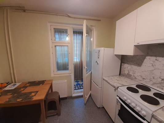 Сдам однокомнатную (1-комн.) квартиру, Бадаева ул, 8к1, Санкт-Петербург г