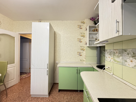 Продам однокомнатную (1-комн.) квартиру, Литейная ул, 61, Брянск г