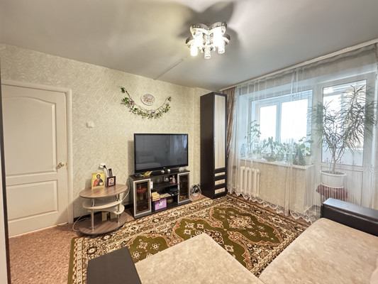 Продам однокомнатную (1-комн.) квартиру, Литейная ул, 61, Брянск г