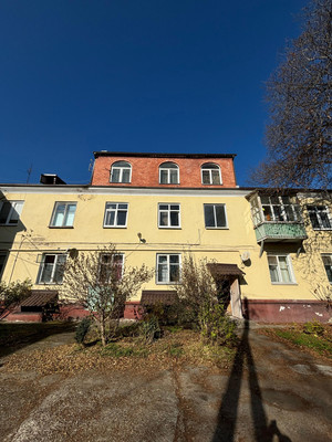 Продам многокомнатную квартиру, Ногмова ул, 82, Нальчик г