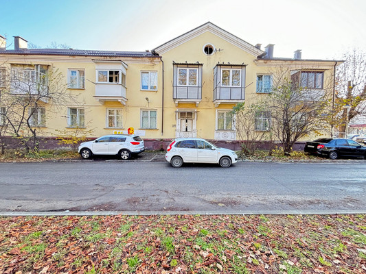Продам многокомнатную квартиру, Ногмова ул, 82, Нальчик г