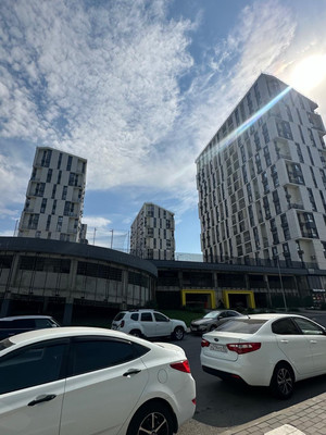 Продам трехкомнатную (3-комн.) квартиру, Бородина ул, 59в, Симферополь г