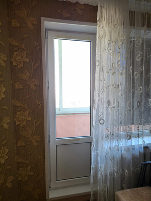 Продам трехкомнатную (3-комн.) квартиру, Пионерская ул, 179, Волгодонск г
