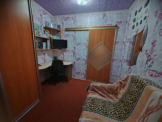 Продам многокомнатную квартиру, Ленинградский пр-кт, 32, Нижний Тагил г