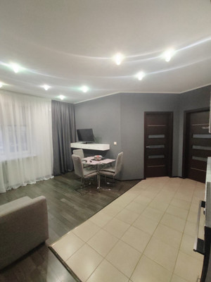 Продам трехкомнатную (3-комн.) квартиру, Еременко ул, 60/11, Ростов-на-Дону г