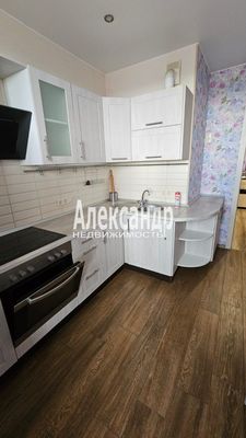 Продам однокомнатную (1-комн.) квартиру, Русановская ул, 19к4, Санкт-Петербург г