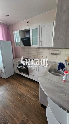 Продам однокомнатную (1-комн.) квартиру, Русановская ул, 19к4, Санкт-Петербург г