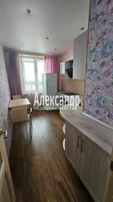 Продам однокомнатную (1-комн.) квартиру, Русановская ул, 19к4, Санкт-Петербург г