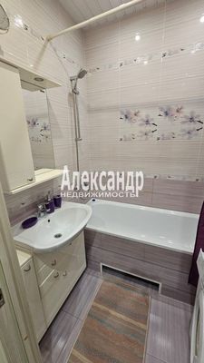 Продам однокомнатную (1-комн.) квартиру, Русановская ул, 19к4, Санкт-Петербург г