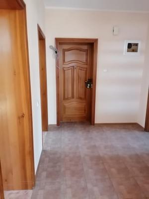 Продам трехкомнатную (3-комн.) квартиру, Гагарина ул, 7И, Волгодонск г