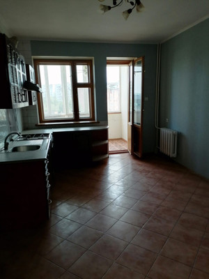 Продам трехкомнатную (3-комн.) квартиру, Гагарина ул, 7И, Волгодонск г