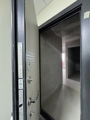 Продам трехкомнатную (3-комн.) квартиру, Социалистическая ул, 15, Киров г