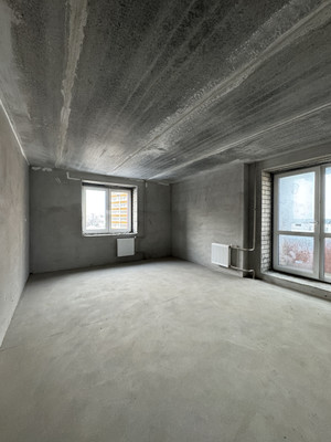 Продам трехкомнатную (3-комн.) квартиру, Социалистическая ул, 15, Киров г