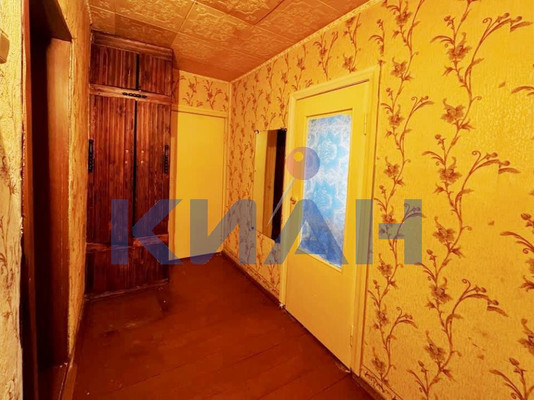 Продам трехкомнатную (3-комн.) квартиру, Юбилейная ул, 2, Уяр г