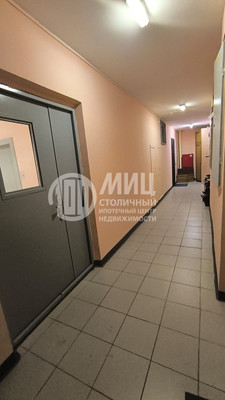 Продам двухкомнатную (2-комн.) квартиру, Староандреевская ул, 43к1, Андреевка рп