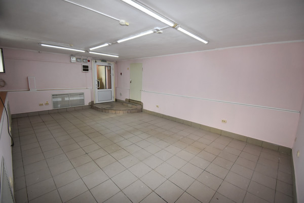 Продам торговое помещение 602 м2, Зеленодольская ул, 100, Нижний Новгород г