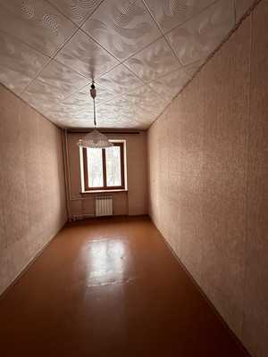 Продам трехкомнатную (3-комн.) квартиру, Гвардейская ул, 67, Нижний Тагил г